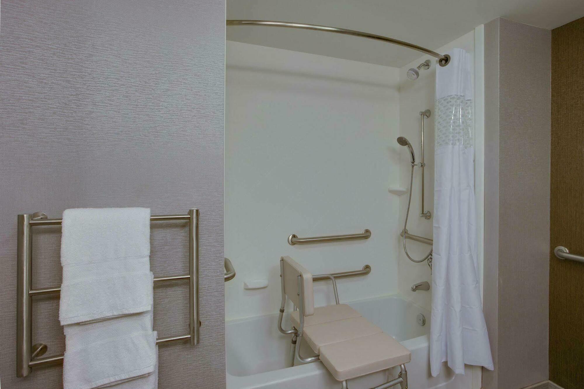 Hampton Inn&suites Philadelphia/bensalem